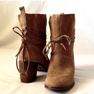 Toms Toffee Suede Mila Boots